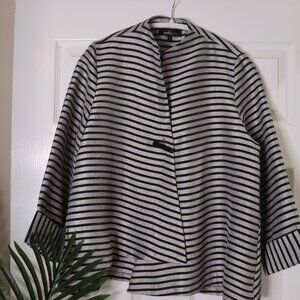 Yushi Womens Blazer Black and Silver Metallic Cover Up Classy Tesxtured Dressy